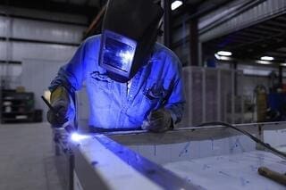 welder-673559_1920.jpg